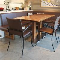 Banc de cuisine en cuir