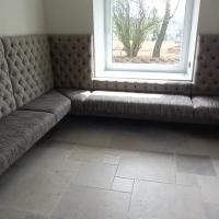 Banquette capitonnée